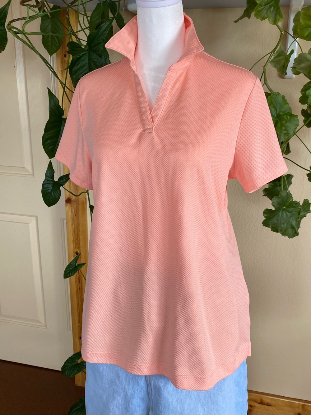 Lands End Peach Active Polo Shirt V Neck Athletic Golf Tennis Pickleball Top M